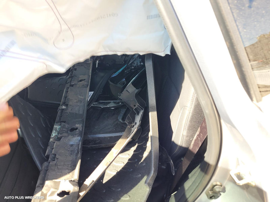 2020 Subaru Forester Body Door Mould