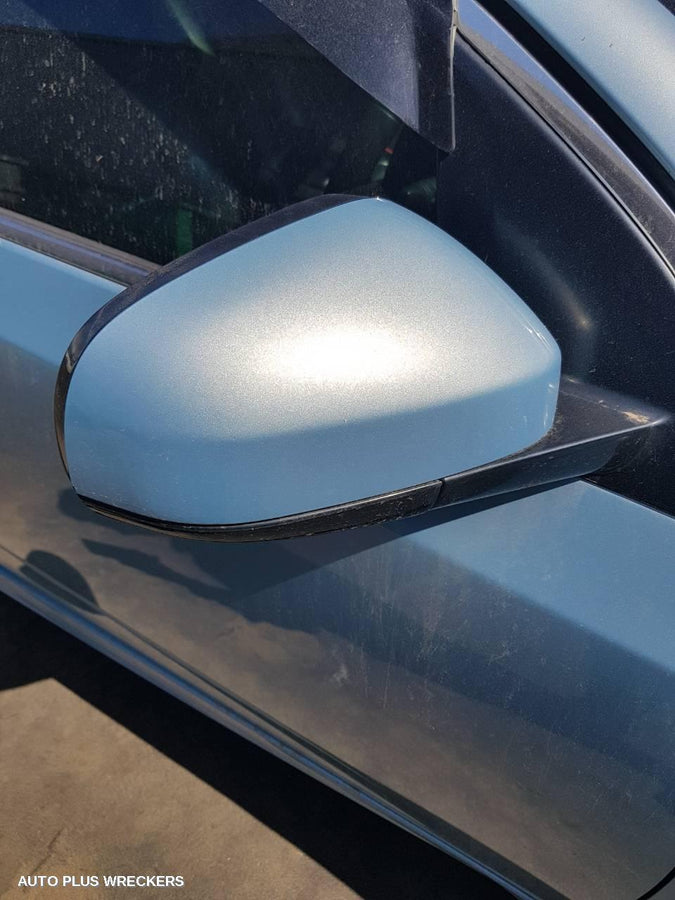 2009 Ford Falcon Right Guard