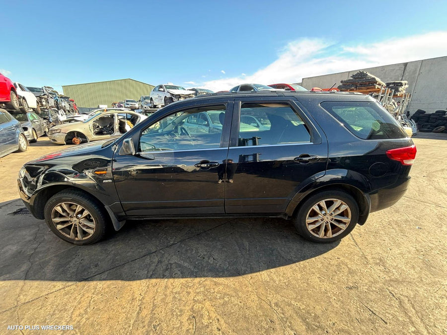 2011-2016 Ford Territory Side Step Skirt