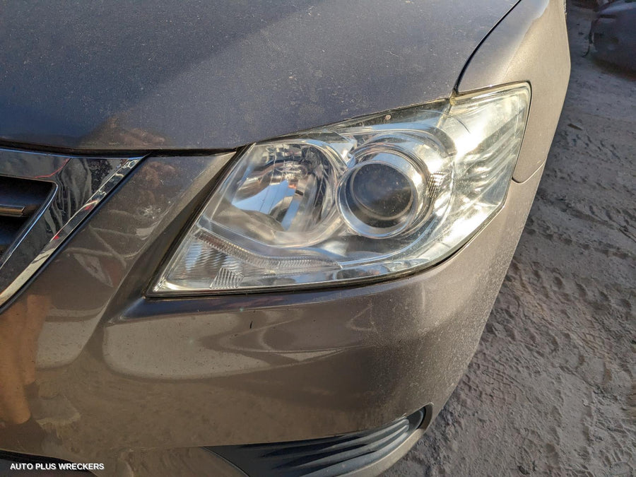 2011 Toyota Aurion Right Rear Door Sliding
