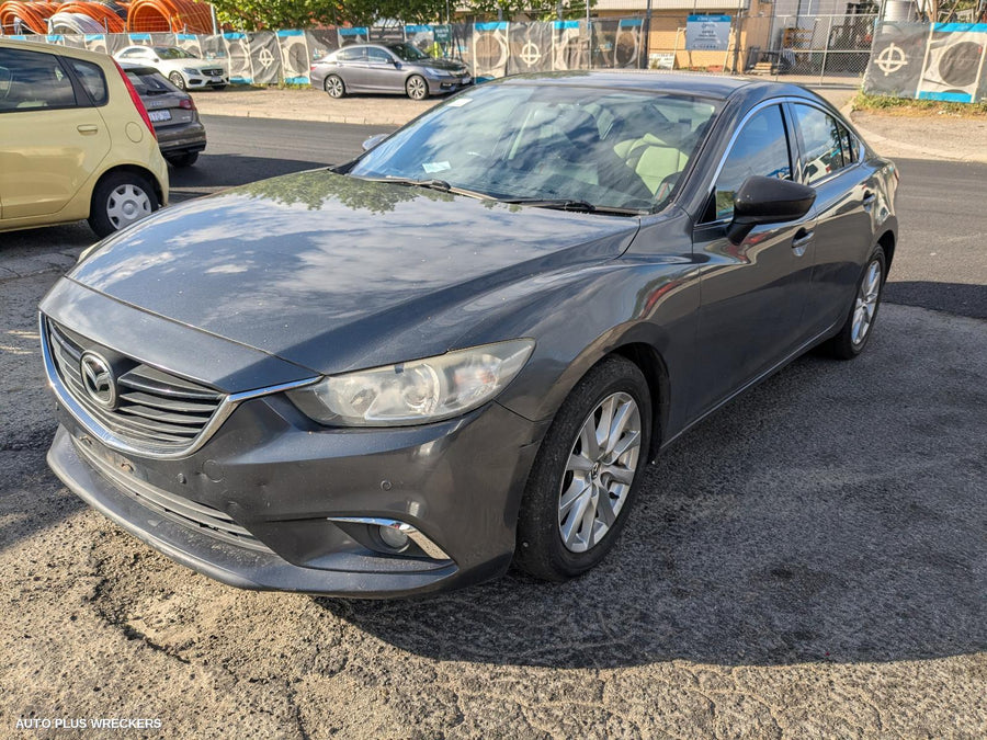 2012-2016 Mazda 6 Right Front Door Window