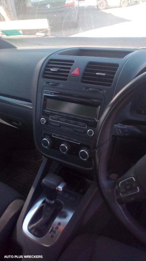 2010 Volkswagen Jetta Left Door Mirror