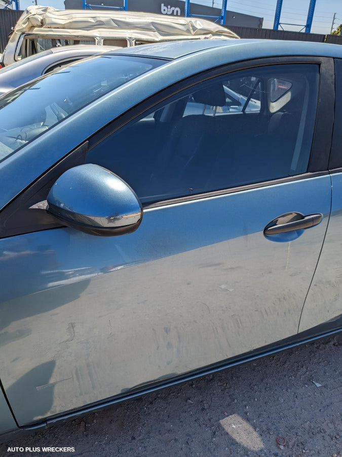 2009-2013 Mazda 3 Left Headlamp