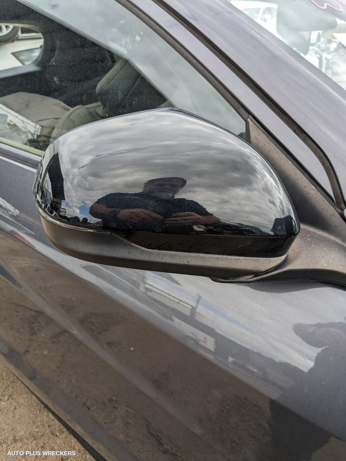 2020 Honda Hrv Right Door Mirror