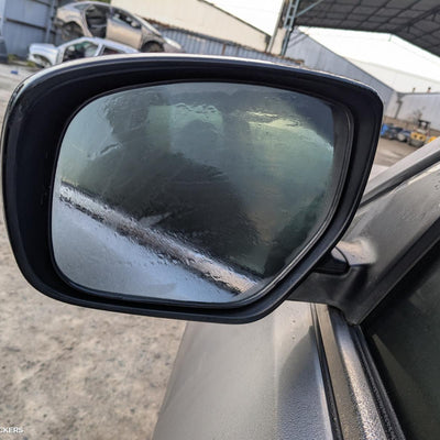 2007-2015 Mazda Cx9 Left Guard