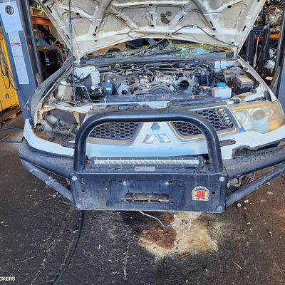 2009-2013 Mitsubishi Challenger Front Bumper