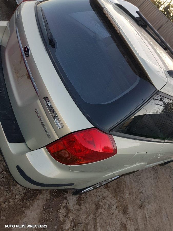 2004 Subaru Outback Left Door Mirror