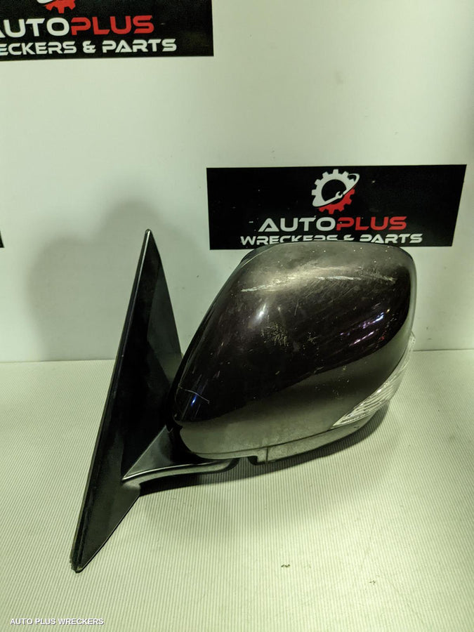 2012-2017 Nissan Patrol Left Door Mirror