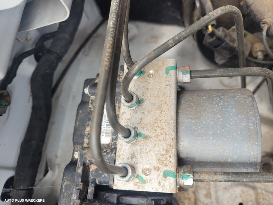 2015 Foton Tunland Door Boot Gate Lock