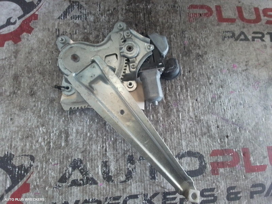 2009-2013 Toyota Prado Right Rear Wnd Reg Motor