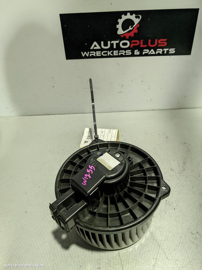 2004 Subaru Outback Heater Fan Motor