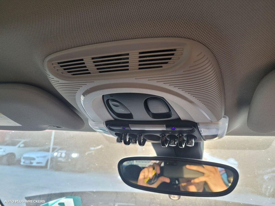 2019 Mini Cooper Caliper