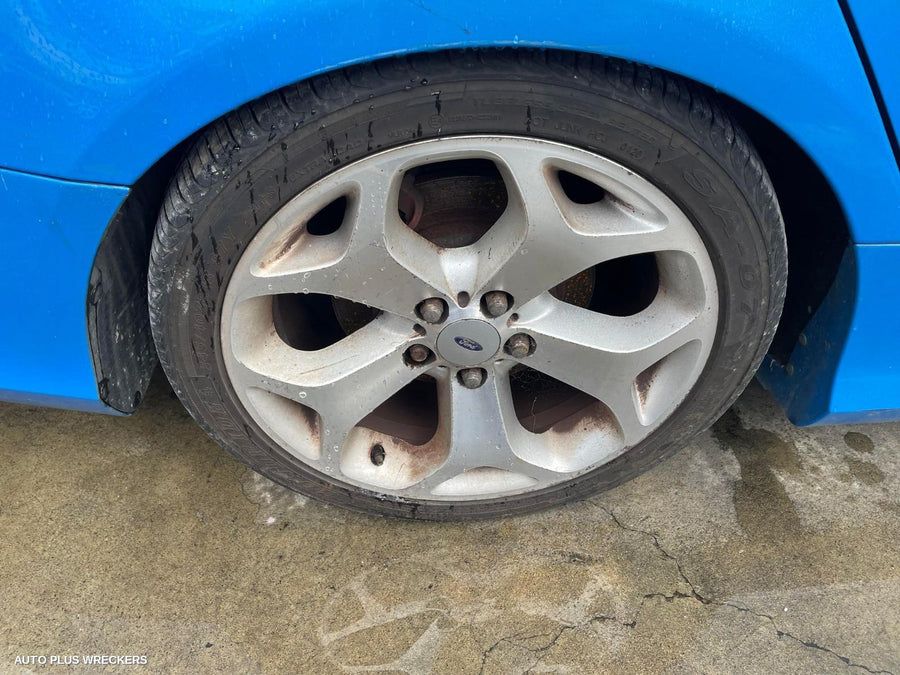 2011 Ford Falcon Left Rear Door Sliding