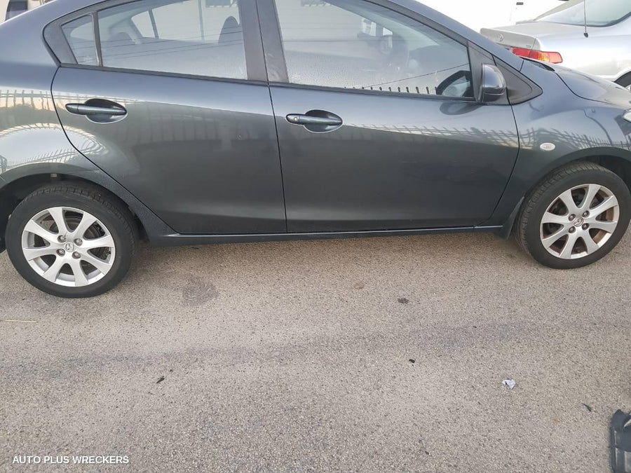2010-2011 Mazda 2 Bootlid Tailgate