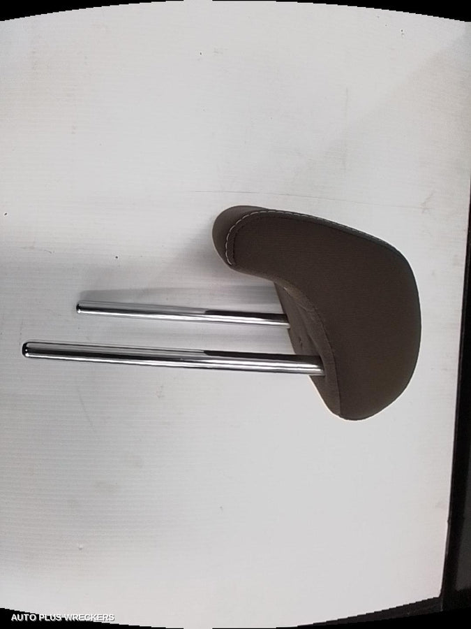 2019-2026 Mazda 2 Headrest