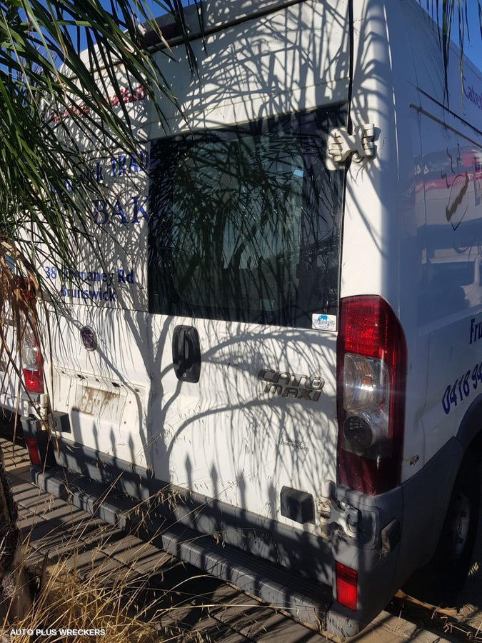 2010 Fiat Ducato Left Guard