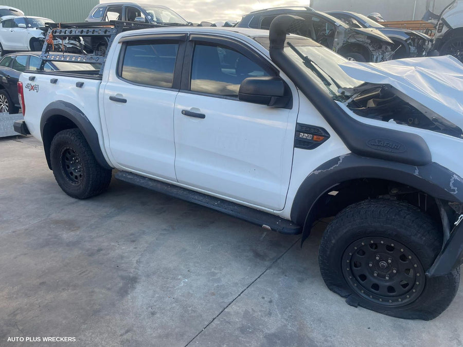 2016 Ford Ranger Left Rear Door Window