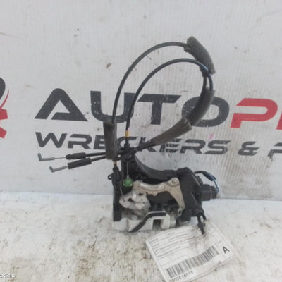 2006-2009 Mitsubishi Triton Door Boot Gate Lock