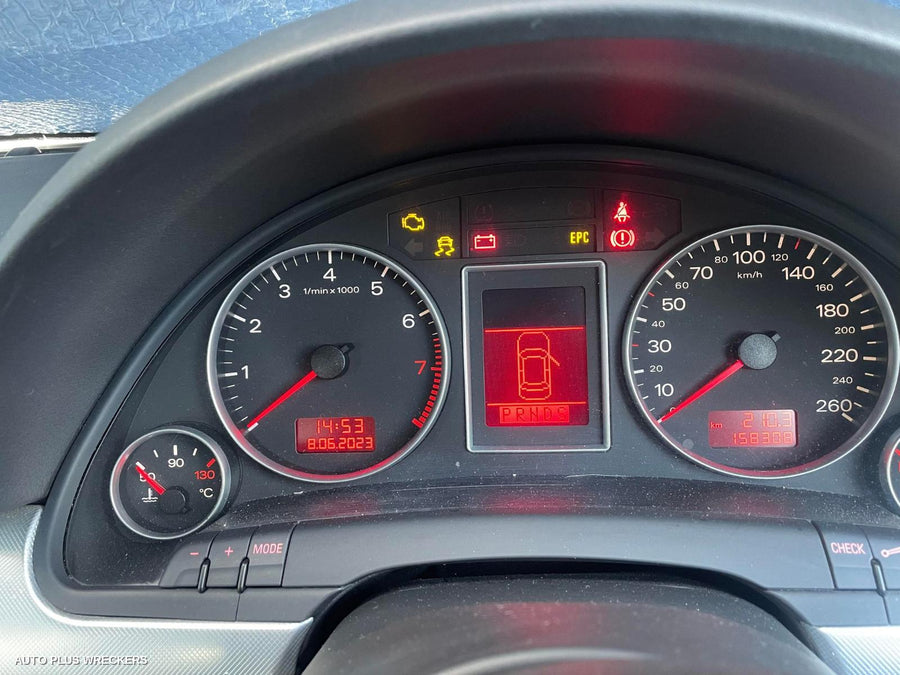 2008 Audi A4 Left Front Door