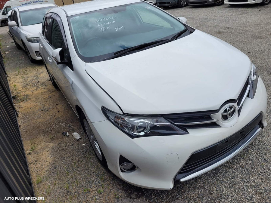 2015 Toyota Corolla Right Taillight