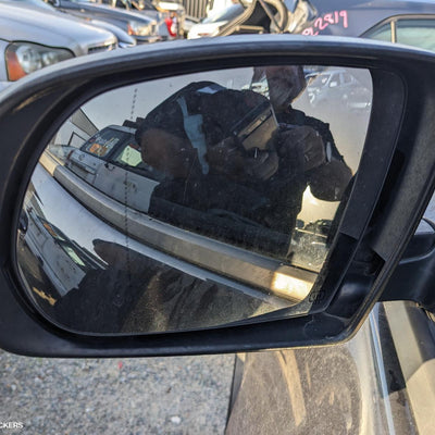 2015 Jeep Cherokee Left Front Door Window