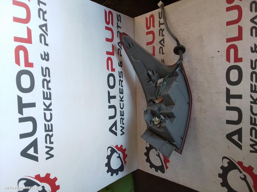 2013 Nissan Pulsar Left Taillight