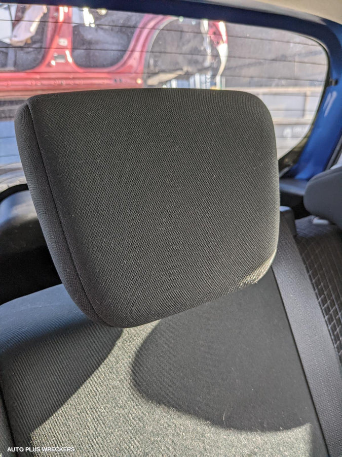 2016 Suzuki Swift Pwr Dr Wind Switch