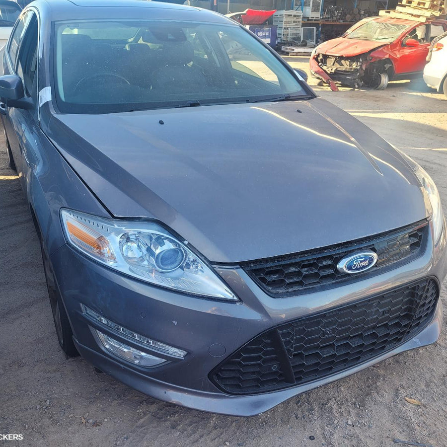 2011 Ford Mondeo Radiator Support