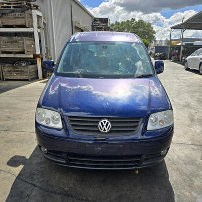 2009 Volkswagen Caddy Front Bumper