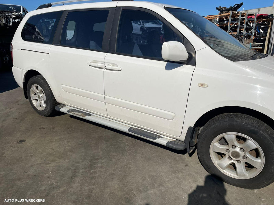 2010 Kia Carnival/grand Carnival Right Front Door Window