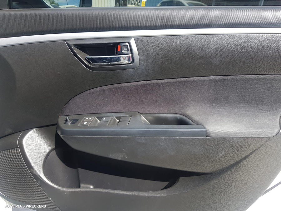 2016 SUZUKI SWIFT OVERFLOW BOTTLE