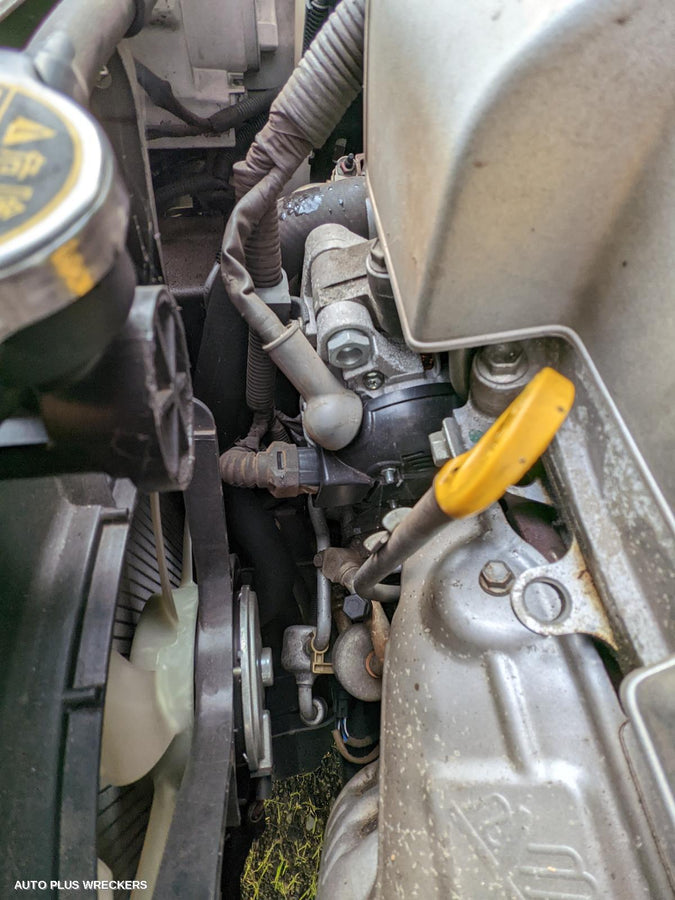 2009 Toyota Aurion Left Guard