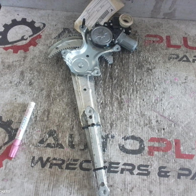 2013-2019 Toyota Corolla Right Front Window Reg Motor