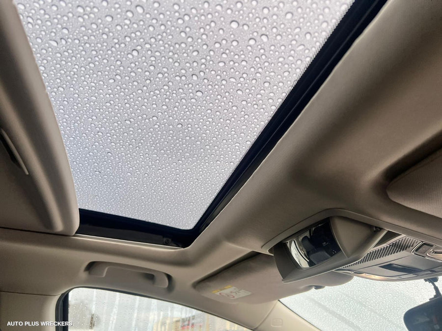 2018 Honda Odyssey Rear Garnish