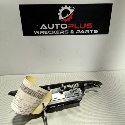 2013 Nissan Pulsar Pwr Dr Wind Switch