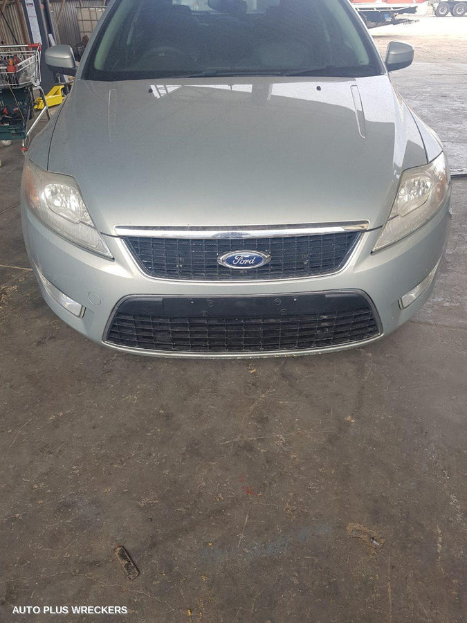 2007-2010 Ford Mondeo Rear Garnish