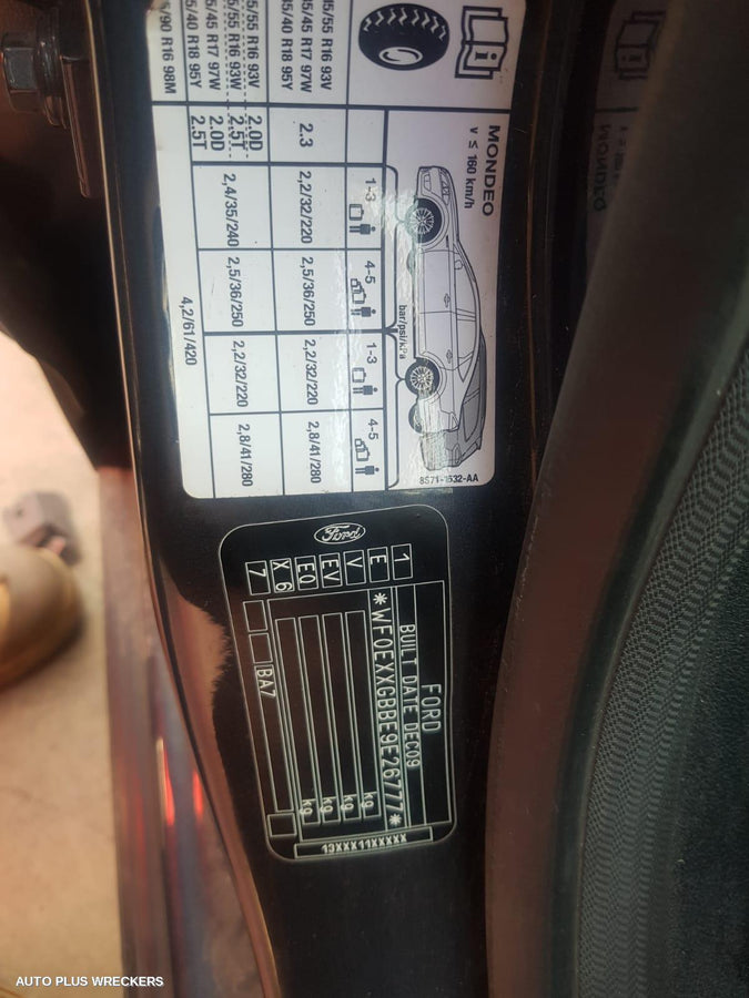 2010 Ford Mondeo Left Headlamp