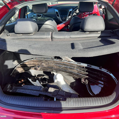 2013 Hyundai Veloster Left Driveshaft