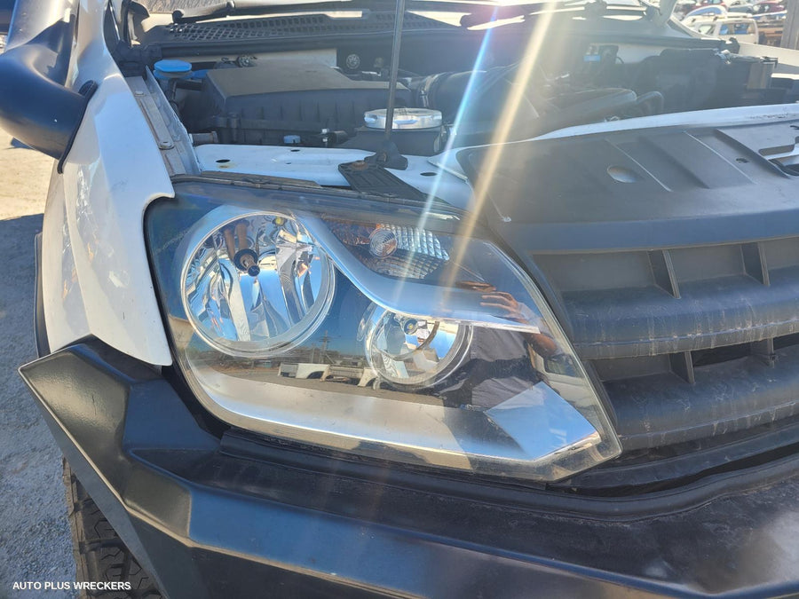 2013 Volkswagen Amarok Right Rear Door Sliding
