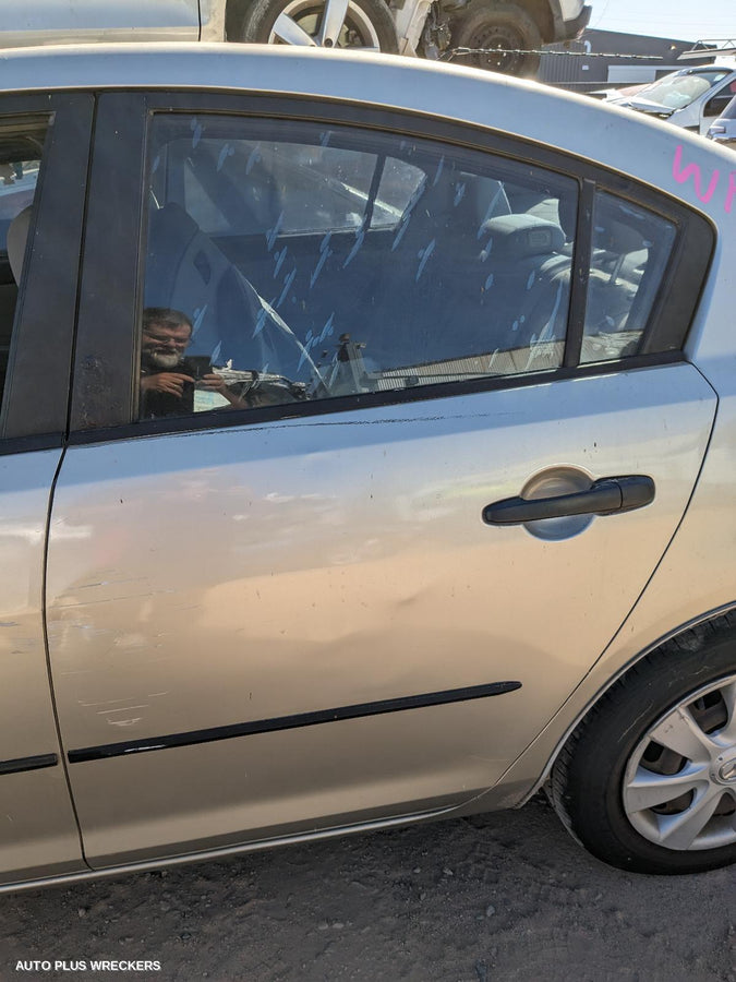 2004 Mazda 3 Left Door Mirror