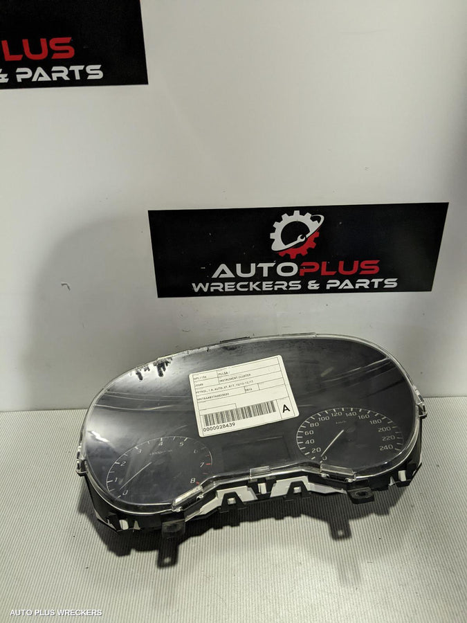 2016 Nissan Pulsar Instrument Cluster