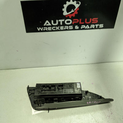 2014 Nissan Pulsar Pwr Dr Wind Switch