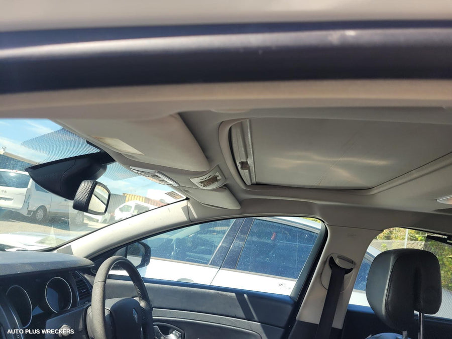 2011 Renault Latitude Right Taillight