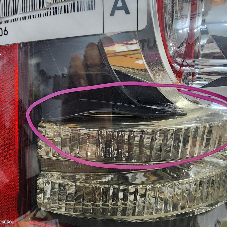 2011 Land Rover Rangerover Sport Left Taillight