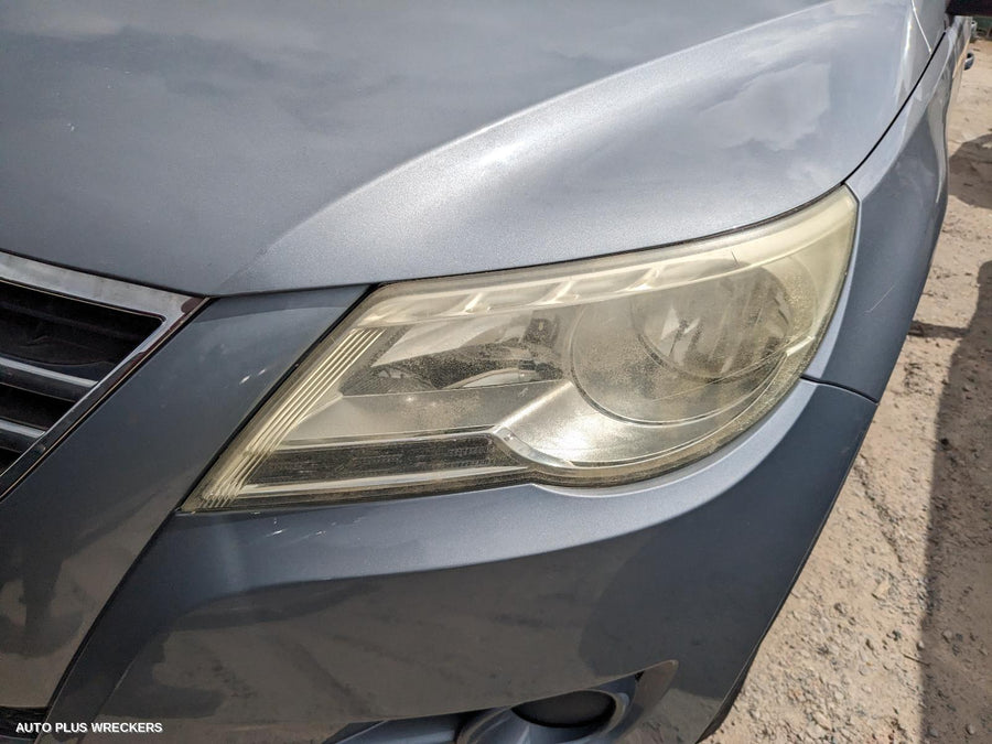 2009 Volkswagen Tiguan Left Rear Door Sliding