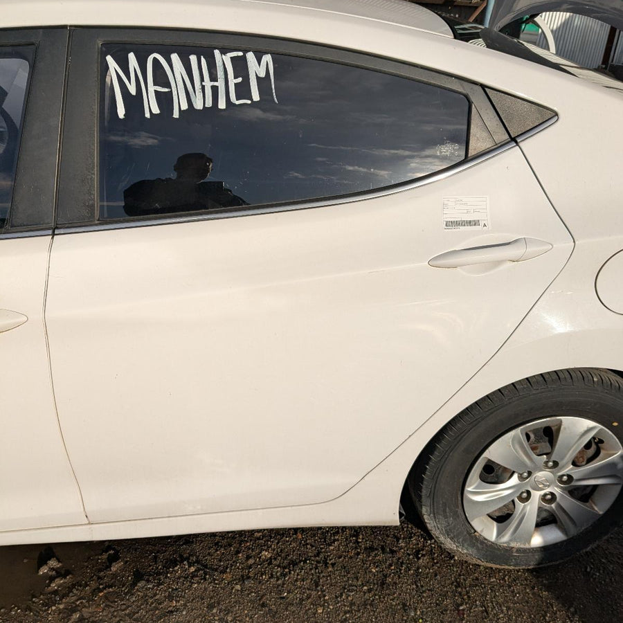 2013 Hyundai Elantra Left Rear Door Sliding