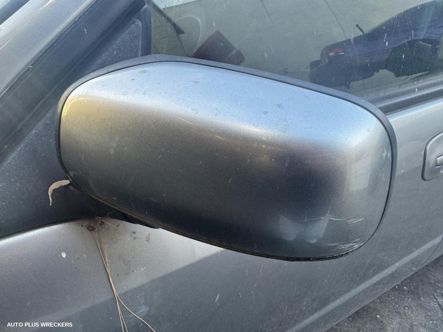 2007 Subaru Impreza Right Front Door