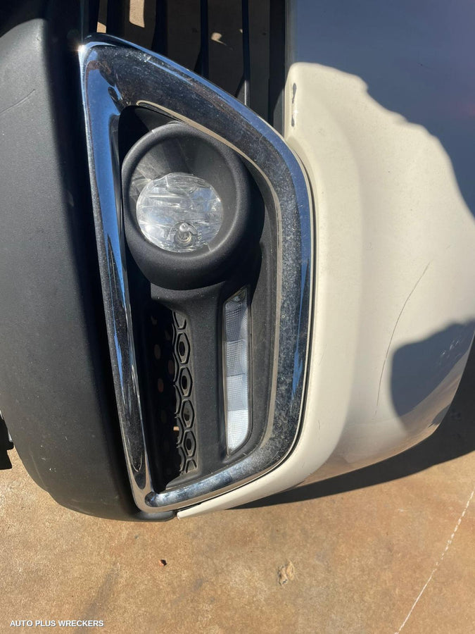 2015 Renault Captur Right Door Mirror