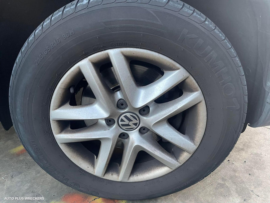 2009 Volkswagen Tiguan Right Rear Door Sliding