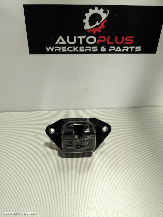 2018 Honda Odyssey Door Boot Gate Lock